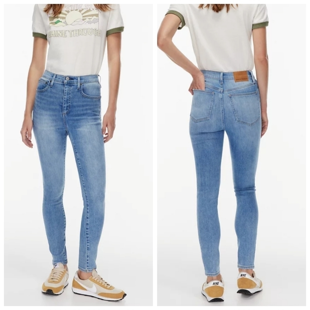 Aritzia Denim Forum Lola High Rise Skinny Crop light wash distressed size 25